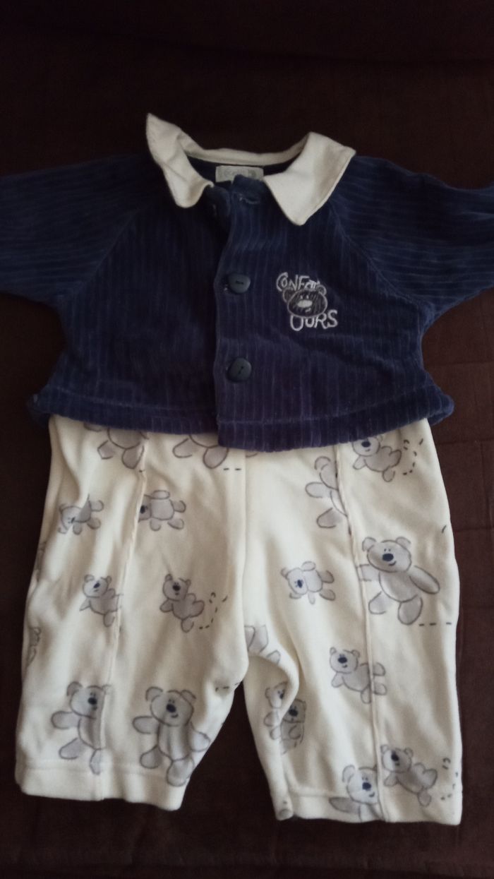 Joli petit Ensemble (1 pièce) 1 mois "Confetti"