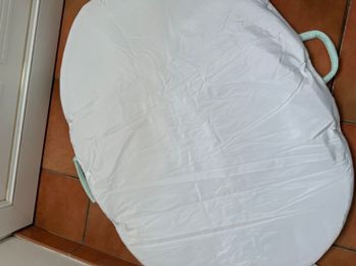 Tapis de jeu nomade 2 en 1 neuf. - photo numéro 2