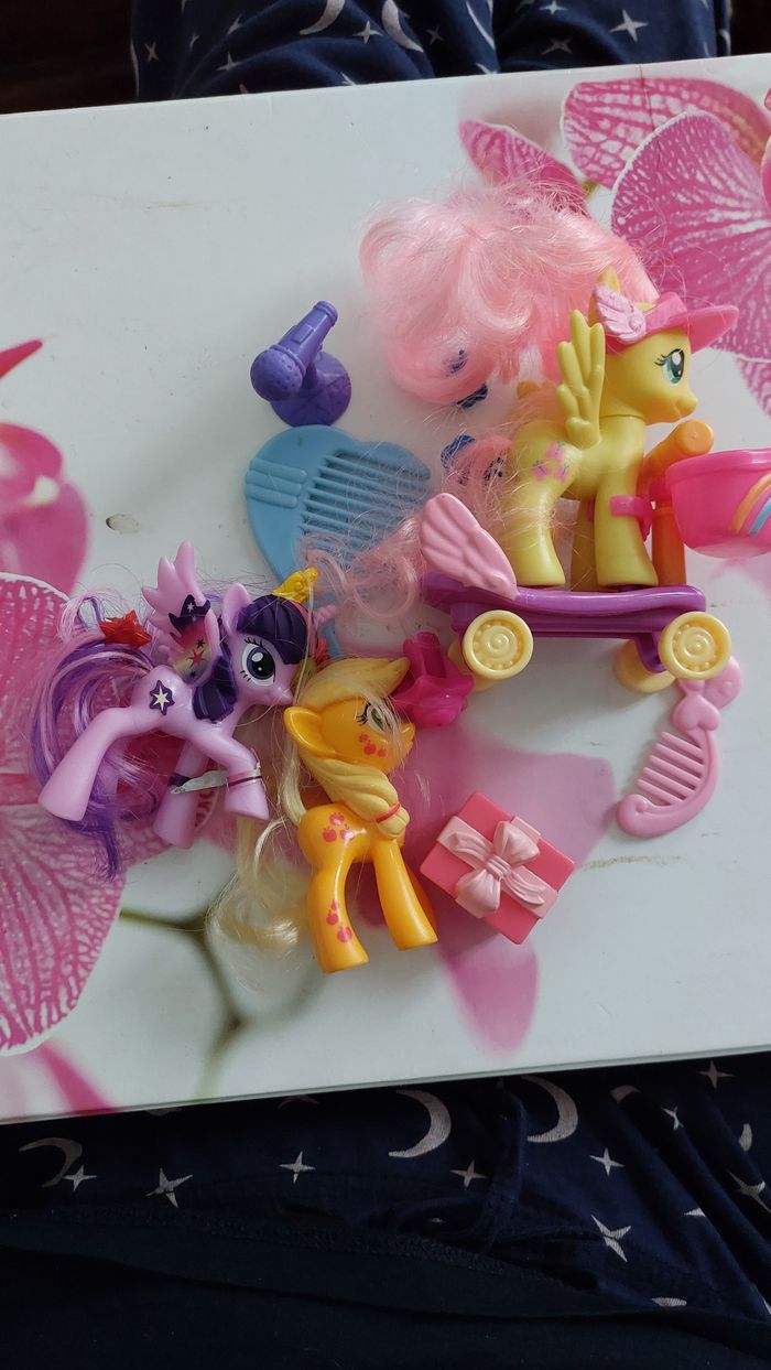 Poupées little pony - photo numéro 3