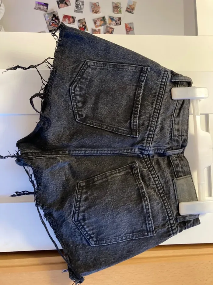 short en jean gris - photo numéro 4