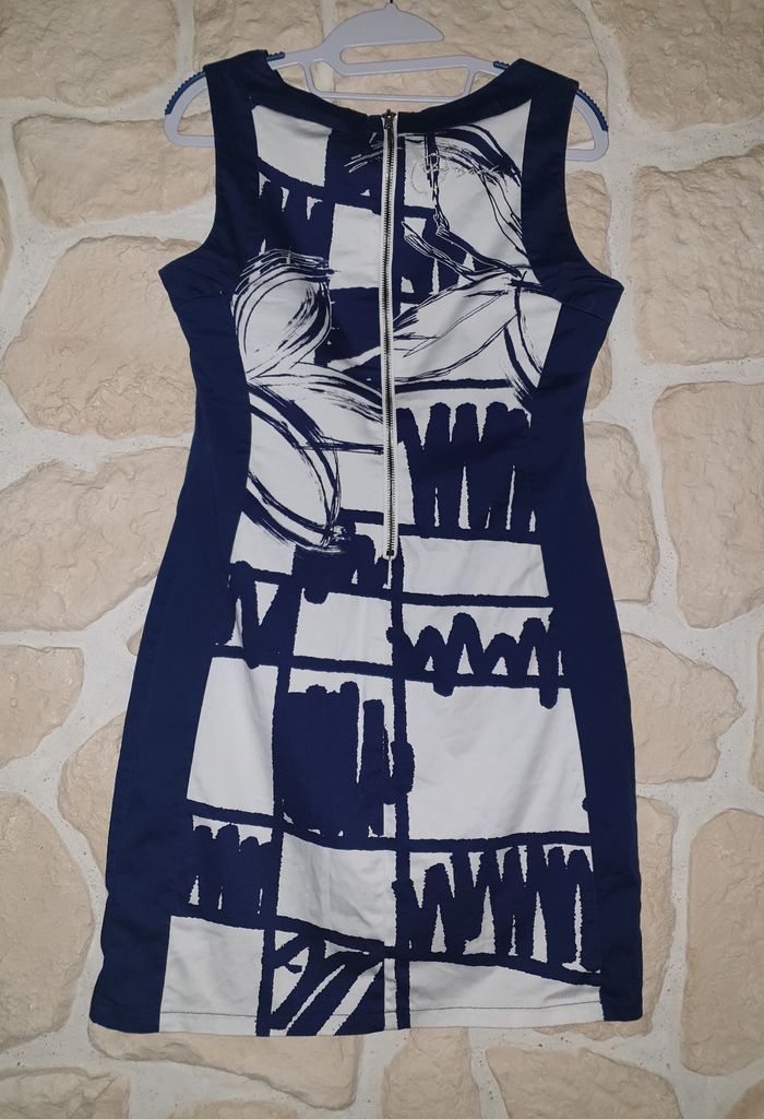 Robe Désigual T.38 - photo numéro 4