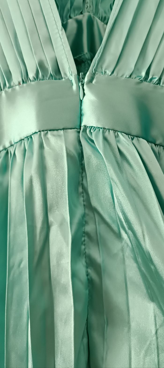 Robe Longue Plissée Verte Monette Bordeaux Femme - photo numéro 4