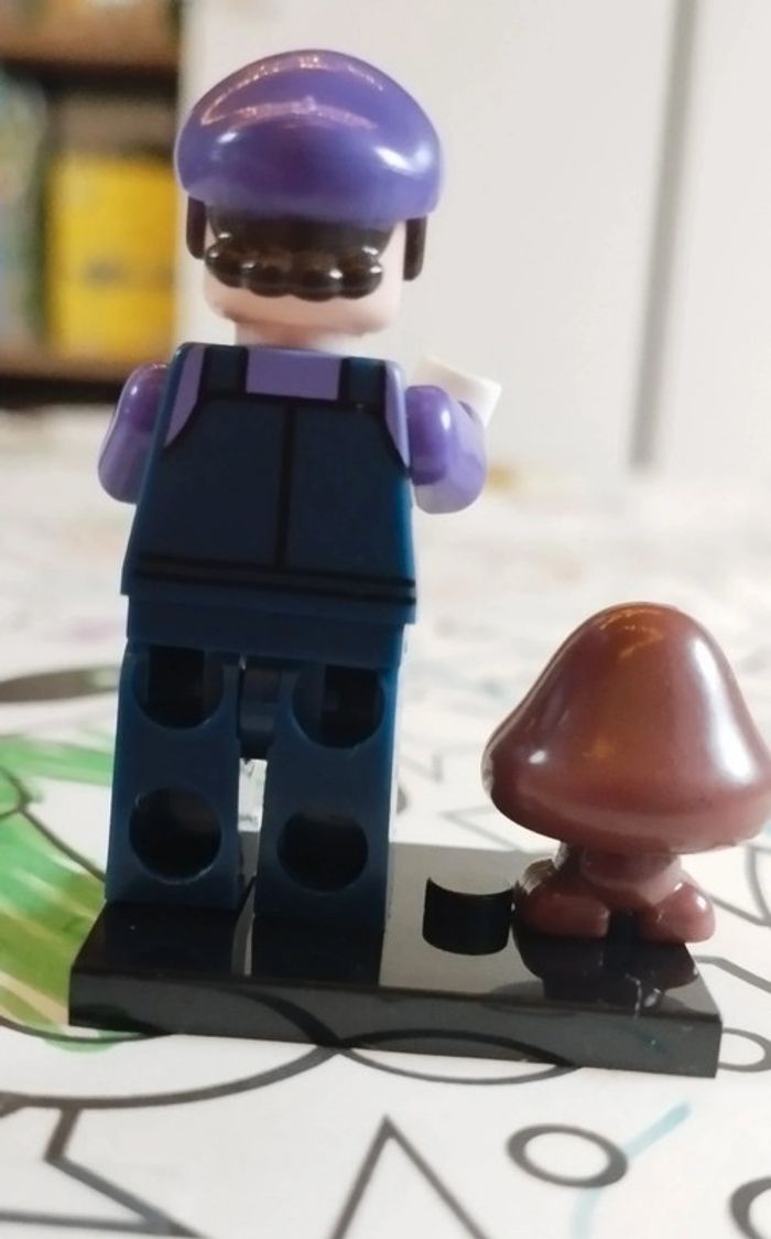 Personnage Lego neuf Waluigi+ goomba monde de Mario Nintendo - photo numéro 2