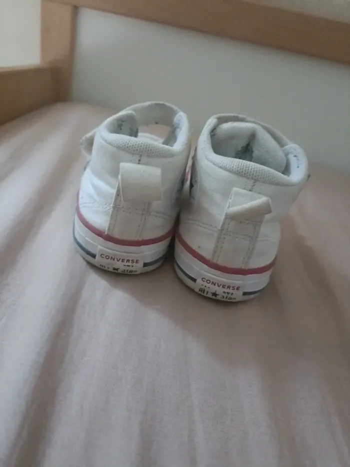 Converse blanche - photo numéro 2