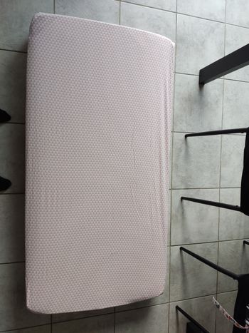 Drap housse triangle 70x140cm