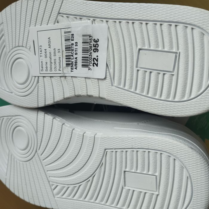 Tennis fille 33 Neuf Disney Stitch - photo numéro 7