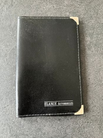 Pochette carte grise