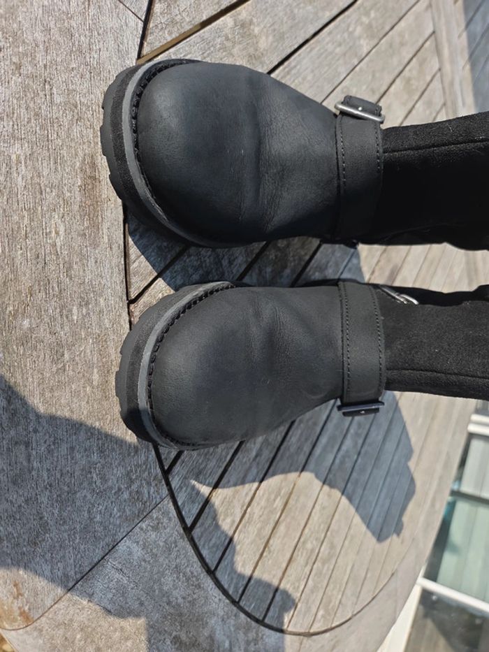 Bottines timberland noire taille 34 - photo numéro 5