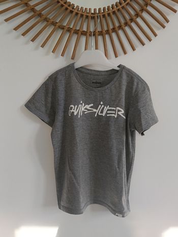 Tee-shirt gris quiksilver 5ans
