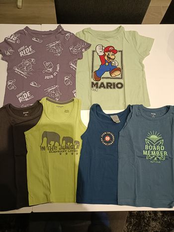 Lot été t-shirts et débardeurs - taille 4 ans 