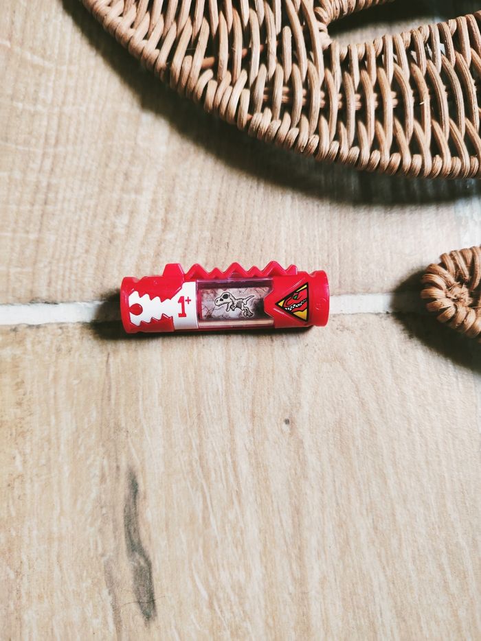 🦕 Power rangers dino charge - Energem-dino chargeur n° +1 rouge blanche Tyrannosaure - photo numéro 3