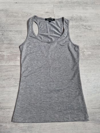 Débardeur Jennyfer gris pailleté neuf indiqué taille S mais convient à un XS