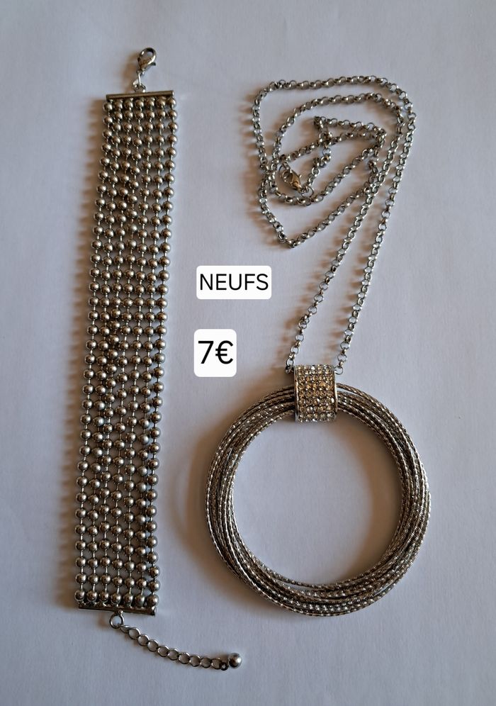 Ensemble bijoux fantaisie NEUFS pour femme