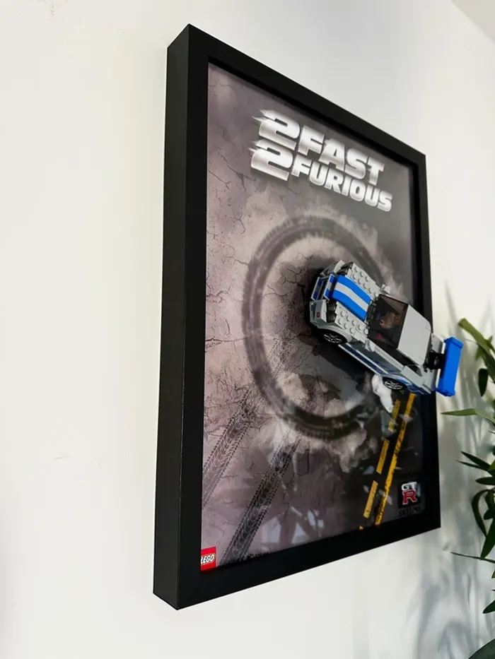 Cadre Lego Nissan GT-R Skyline 2 Fast 2 Furious - format 30×40 cm (sans Lego) - photo numéro 2