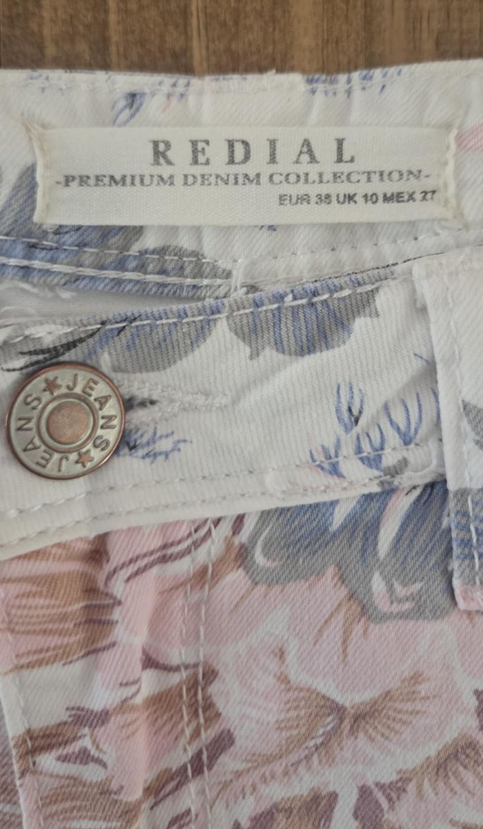 REDIAL PARIS DENIM – JEAN FLEURI BLANC – T38 – EXCELLENT ÉTAT - photo numéro 1