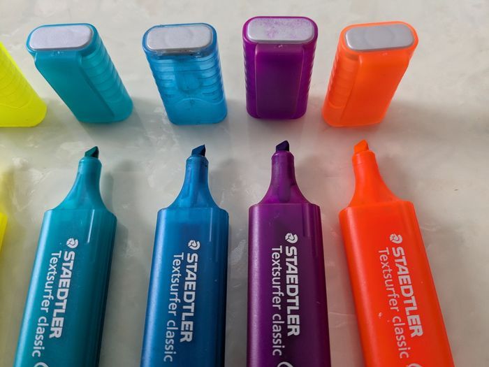 Lot de 7 Surligneurs Staedtler. - photo numéro 7