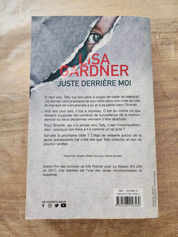 Livre broché "juste derrière moi" de Lisa Gardner - photo numéro 2