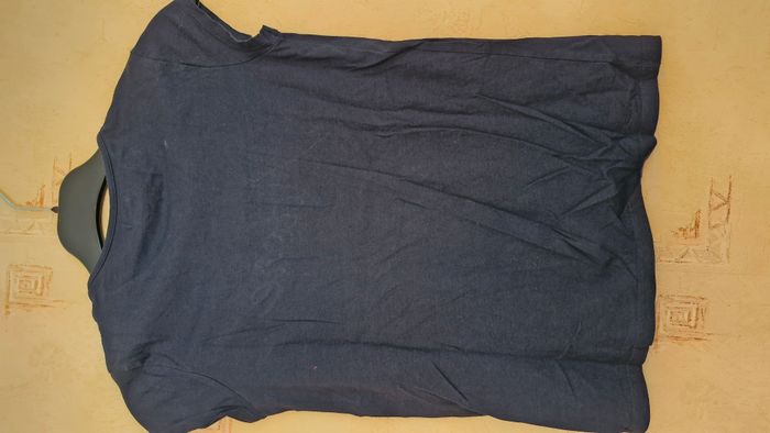 (372) articles disponibles                                          T.shirt Kiabi 12 ans - photo numéro 2