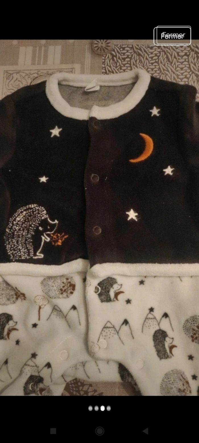 Magnifique pyjama bébé e11 - photo numéro 3