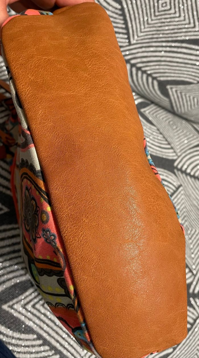 Sac Bandoulière textile et imitation Cuir Artisanale acheté en Guadeloupe - photo numéro 8