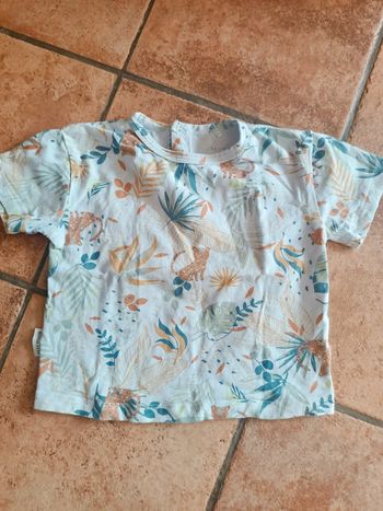 T-shirt à motif savane