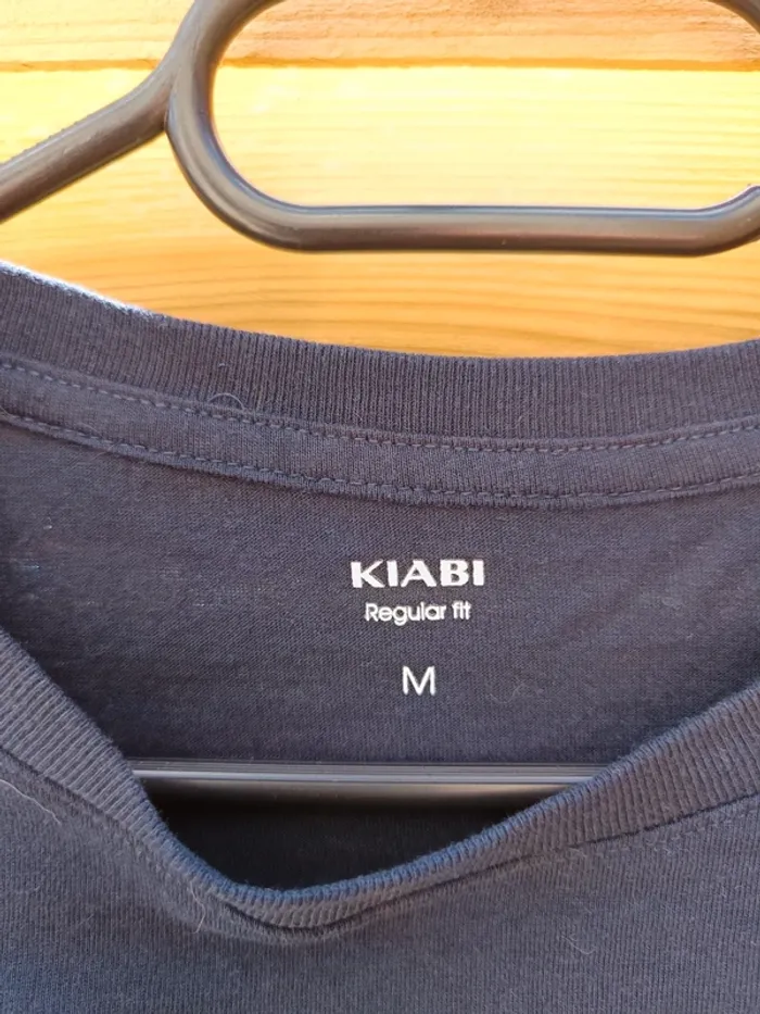 T-shirt taille M - photo numéro 3