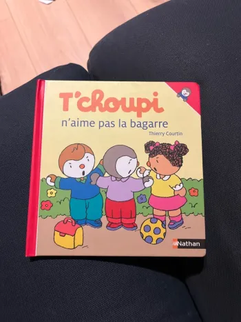 Livre pour enfants tchoupi n aime pas la bagarre
