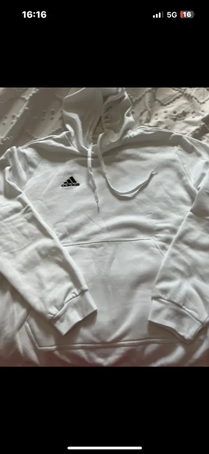 Sweat blanc neuf - photo numéro 2