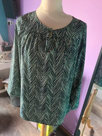 Blouse motif vert