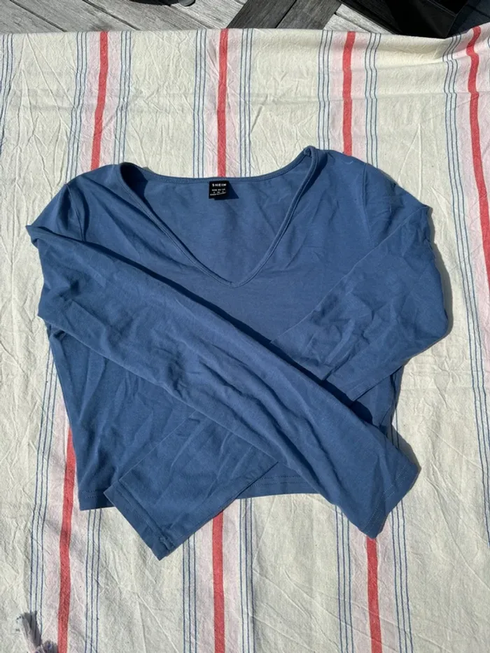 Crop top SHEIN bleu - photo numéro 2