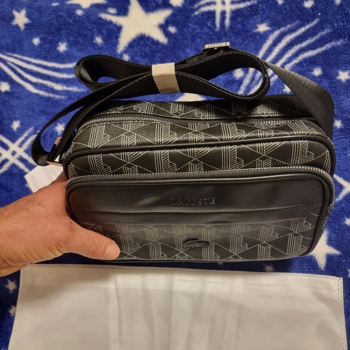 Sac à bandoulière Lacoste - photo numéro 4