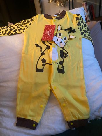 Combinaison bebe neuve