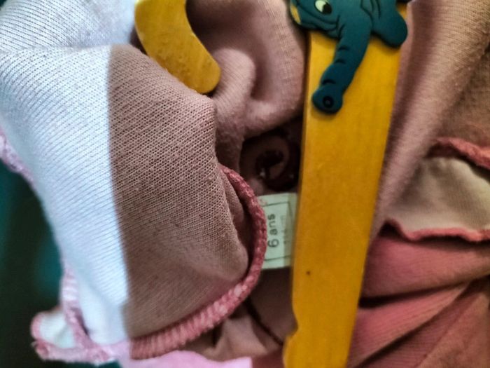 Haut de pyjama 6 ans - photo numéro 3