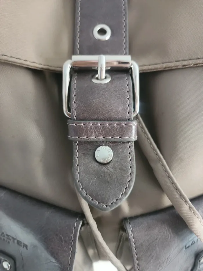 Sac à dos Lancaster gris beige - photo numéro 5