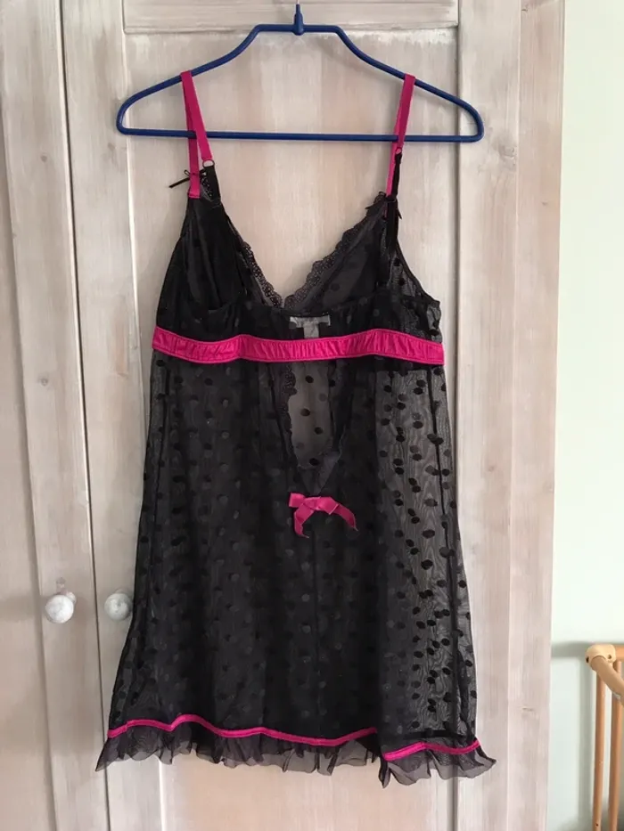 Ensemble lingerie nuisette et culotte - photo numéro 2
