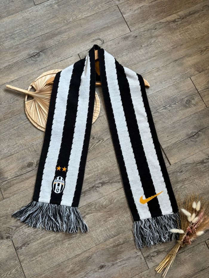 Écharpe football Juventus Nike - photo numéro 2