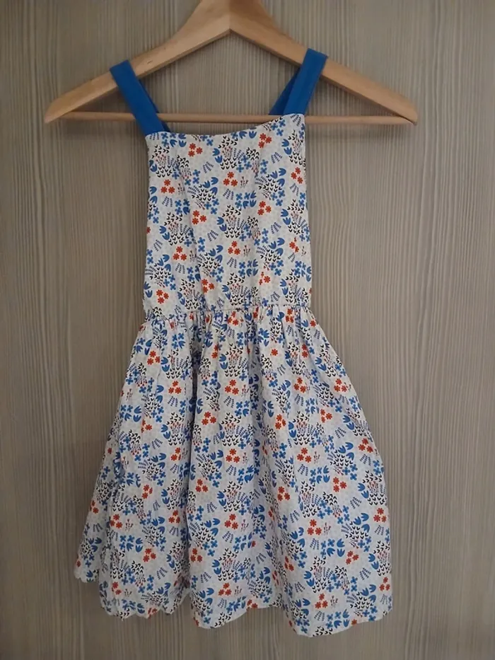Robe Okaidi 8 ans