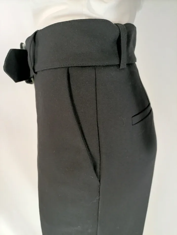 Pantalon noir tailleur élégant - coupe droite T 40 - Galerie Lafayette Vintage - photo numéro 6