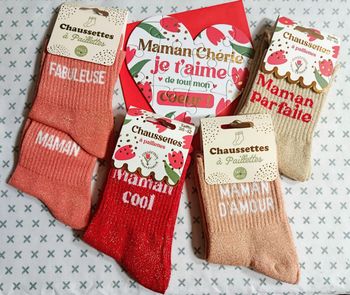 Lot 4 paires de chaussette à paillette + puzzle "maman chérie"