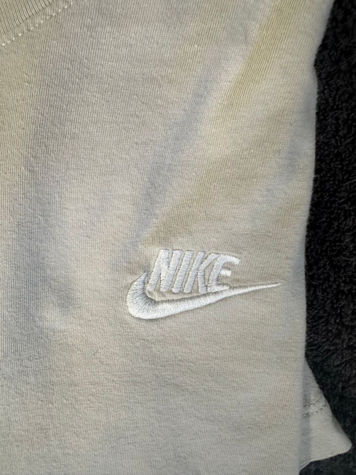 T-shirt Nike beige – Marque – Bon état – Pas cher - photo numéro 3