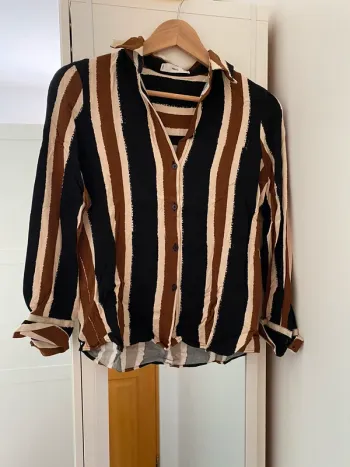 chemise noire à rayures S
