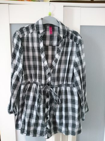 Chemisier noir gris et blanc