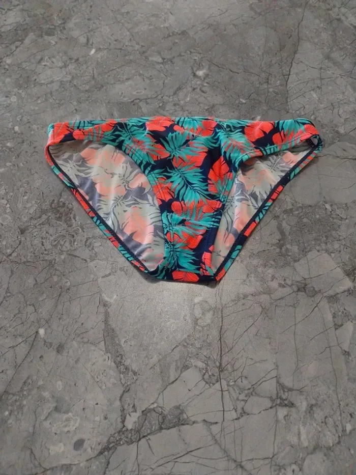 Maillot de bain 12 ans - photo numéro 2