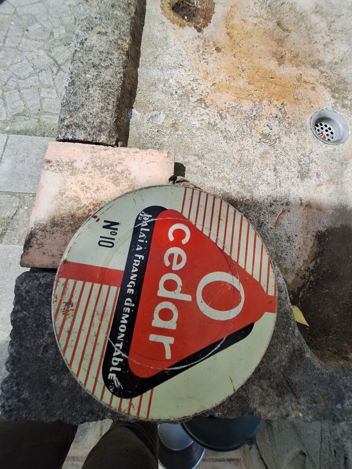 Boîte métallique vintage O Cedar publicitaire - photo numéro 5