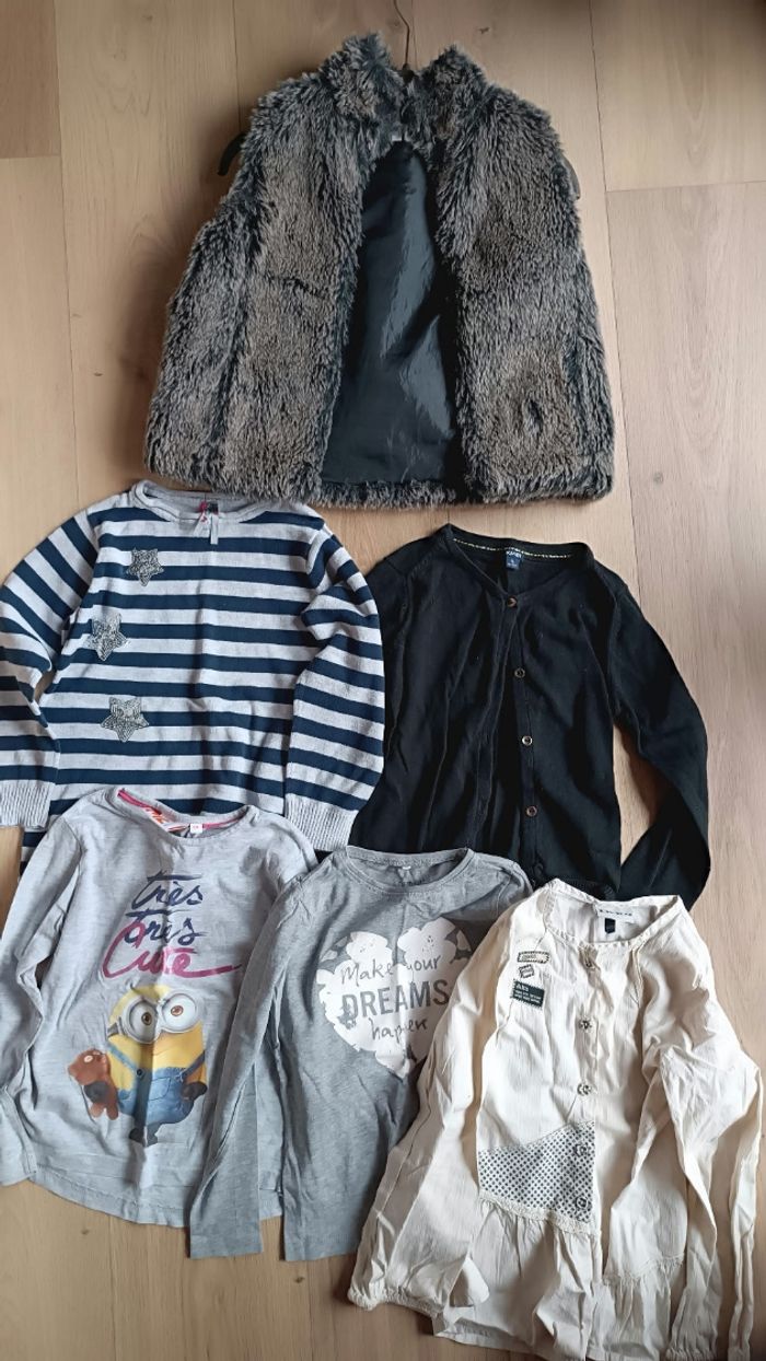 Lot  de 6 hauts pulls fille 5 ans 🌿