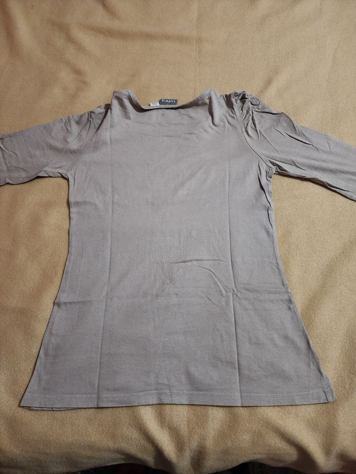 Tee-shirt gris à manches froncés - photo numéro 4