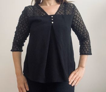 Blouse noire à dentelle Manches 3/4 taille S