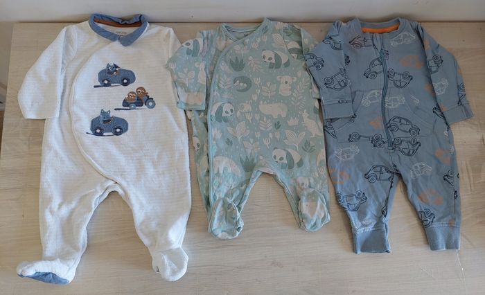 Lot de vêtements bébé garçon 3mois - photo numéro 2