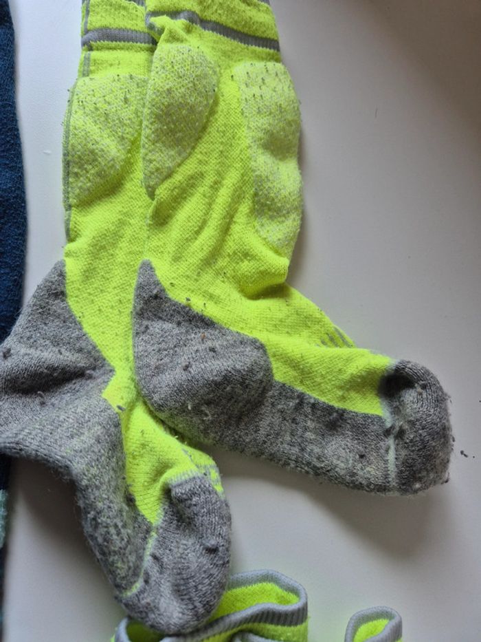 Lot ski bébé 1 collant et 2 pairs de chaussettes taille 23-26 Decathlon Wedze - photo numéro 3