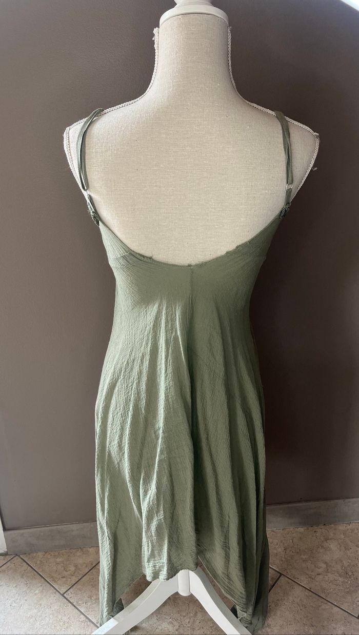 Robe kaki taille 40 - photo numéro 2